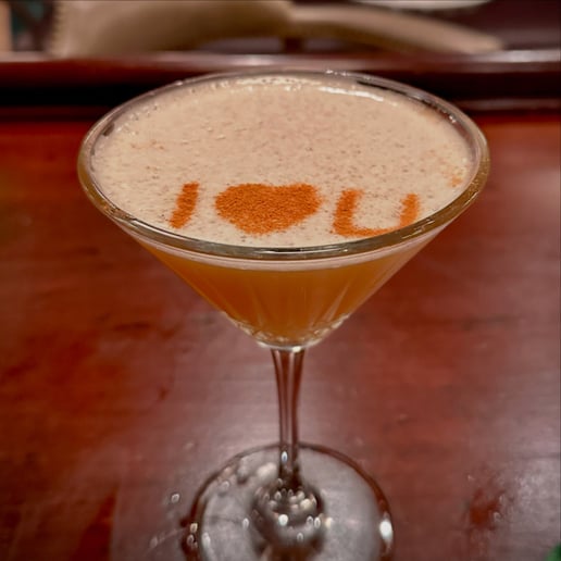 Gallery photo 3 of Bartender Private