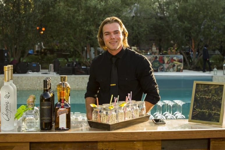 Gallery photo 2 of Bartending and Waitstaff