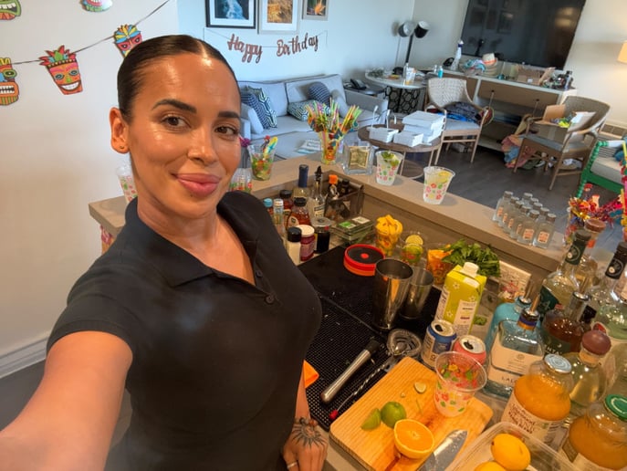 Gallery photo 2 of Pretty Little Bartenders