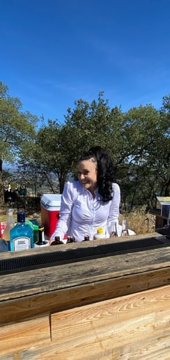 Gallery photo 1 of Bartending by Blythe