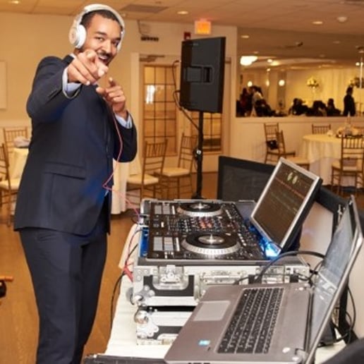 Gallery photo 5 of Disc Jockey Boston