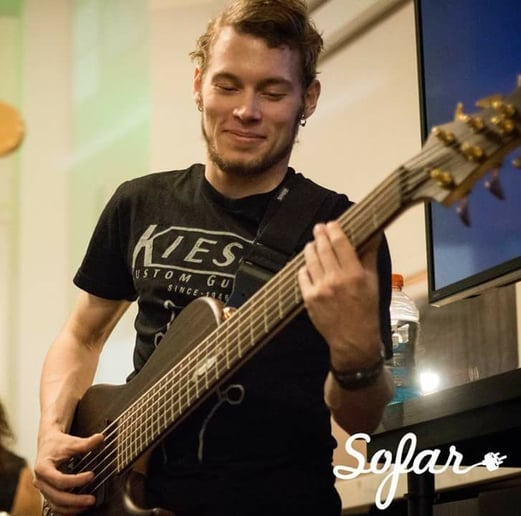 Gallery photo 1 of Bassist for hire
