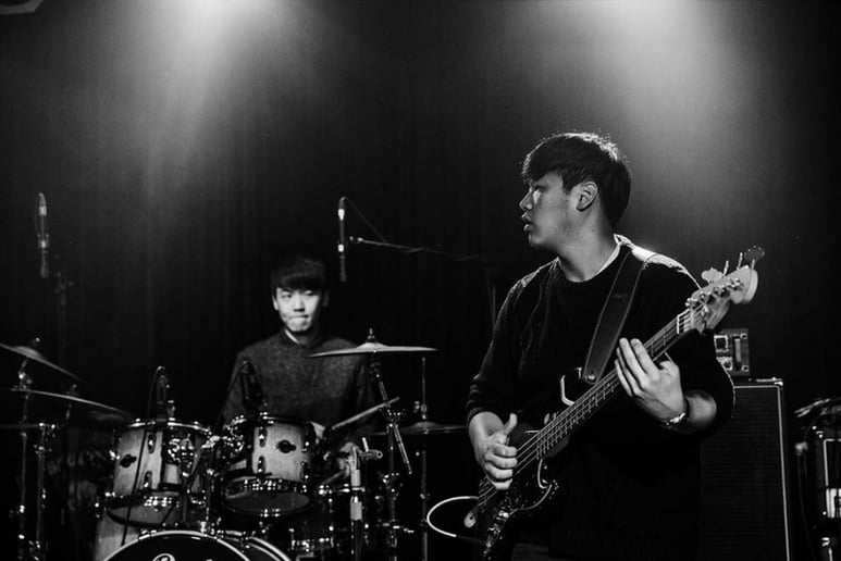 Gallery photo 4 of Bassist