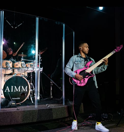 Gallery photo 1 of Bassists - Jordan Dumas