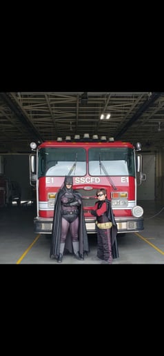 Gallery photo 1 of Batman Impersonator