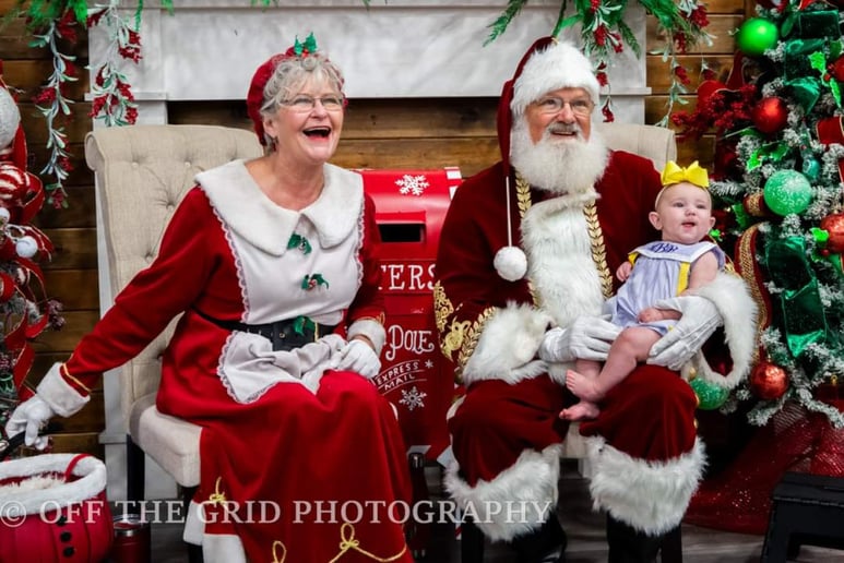 Gallery photo 2 of Baton Rouge Santa