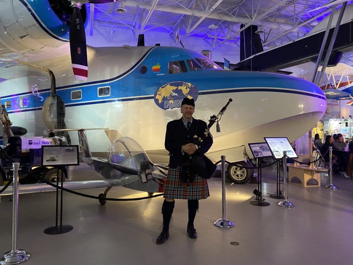 Gallery photo 3 of Bay Area Bagpipes