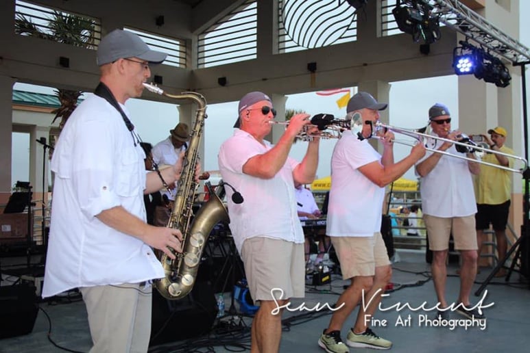 Gallery photo 1 of Bay Bridge Band