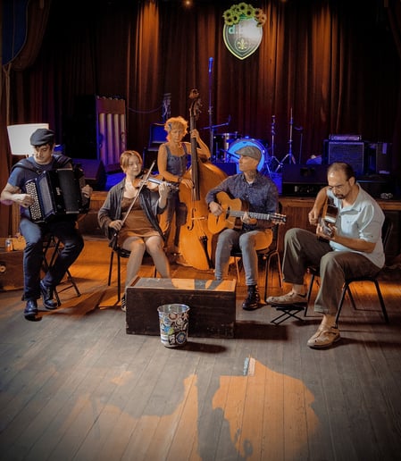 Gallery photo 4 of Bayou Manouche Gypsy Jazz
