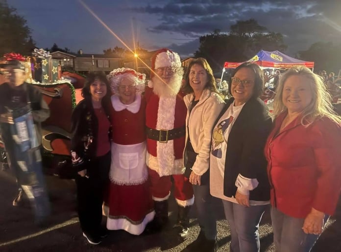 Gallery photo 8 of Bayou Santa Buddy & Mrs. Claus