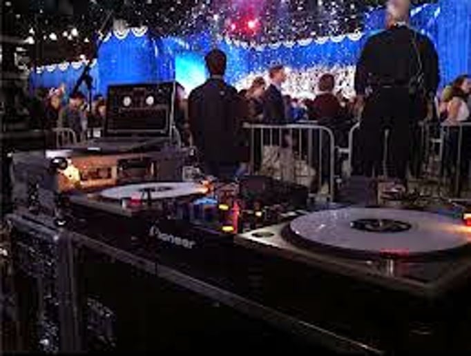 Gallery photo 5 of Bc Event Djs