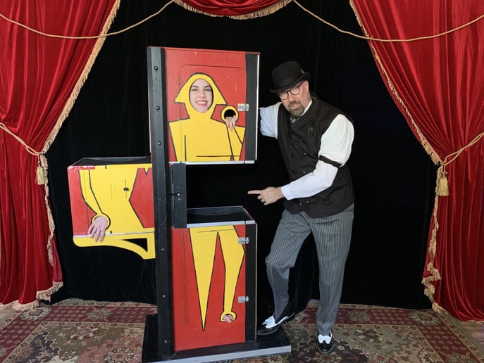 Gallery photo 16 of Cosmo / Fabulous Comedy Magic