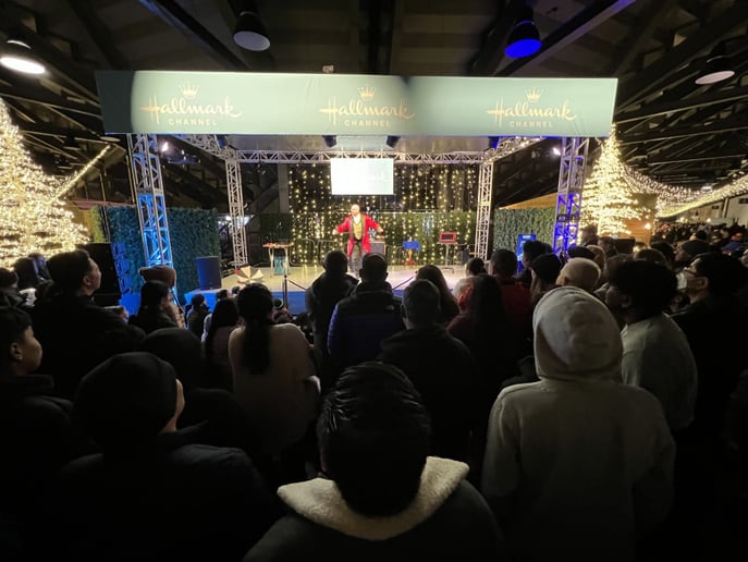 Gallery photo 19 of Cosmo / Fabulous Comedy Magic