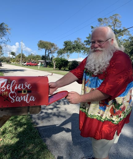 Gallery photo 7 of Beachside Santa