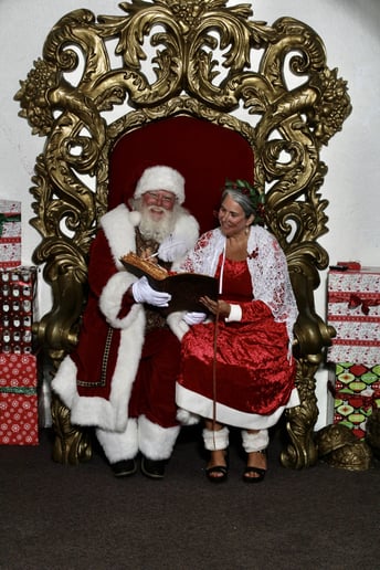 Gallery photo 5 of Beachside Santa