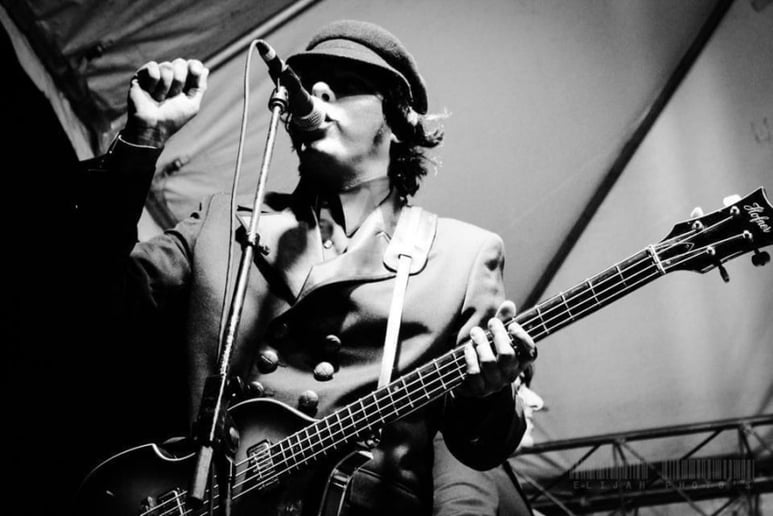 Gallery photo 3 of Beatles Tribute Man