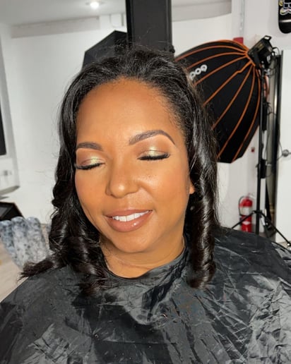 Gallery photo 1 of Madre Leaire Makeup Artistry