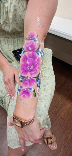 Gallery photo 15 of Beckster Face Painting