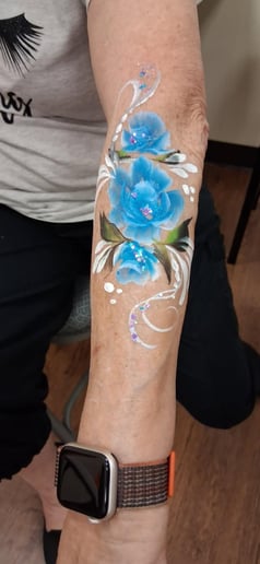 Gallery photo 16 of Beckster Face Painting