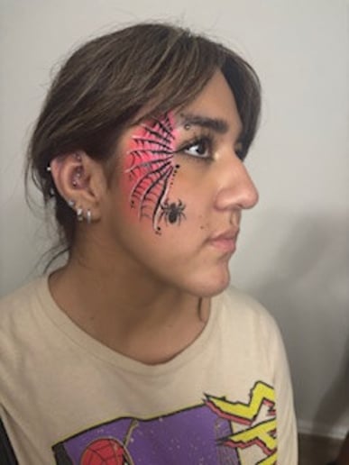 Gallery photo 17 of Beckster Face Painting