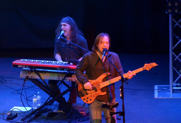 Gallery photo 7 of Beginnings: A Tribute to the Music of Chicago