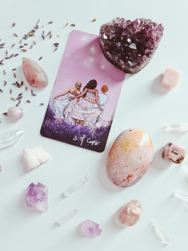 Gallery photo 1 of beingYOU Tarot