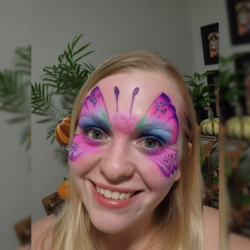 Gallery photo 4 of Belbiedolls Face Painting