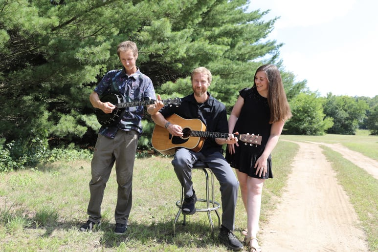 Gallery photo 4 of Bell Family Music