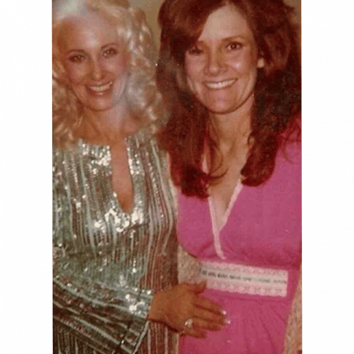 Gallery photo 3 of Belle - Retro Country & Oldies