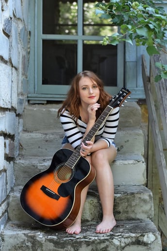Gallery photo 2 of Belle Rousse