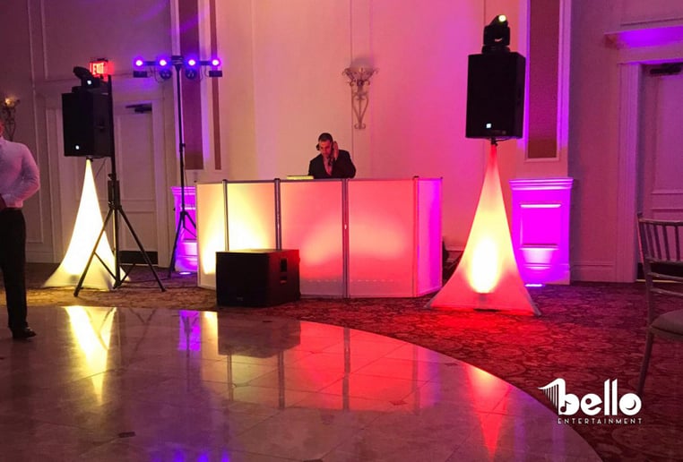 Gallery photo 7 of Bello Entertainment DJ's and Photo Booths