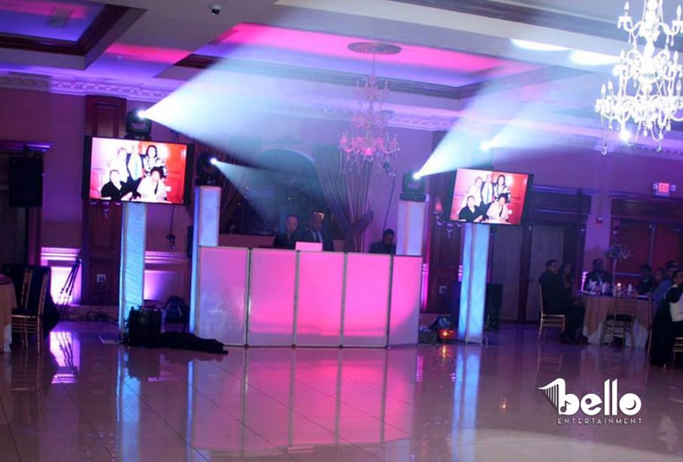 Gallery photo 9 of Bello Entertainment DJ's and Photo Booths