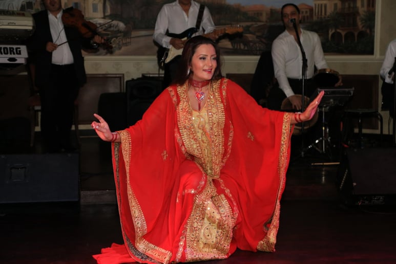 Gallery photo 5 of Anisah Bellydancer