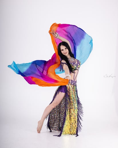 Gallery photo 3 of Victoria Rose Belly Dance