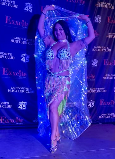 Gallery photo 3 of Belly dancer entertainer