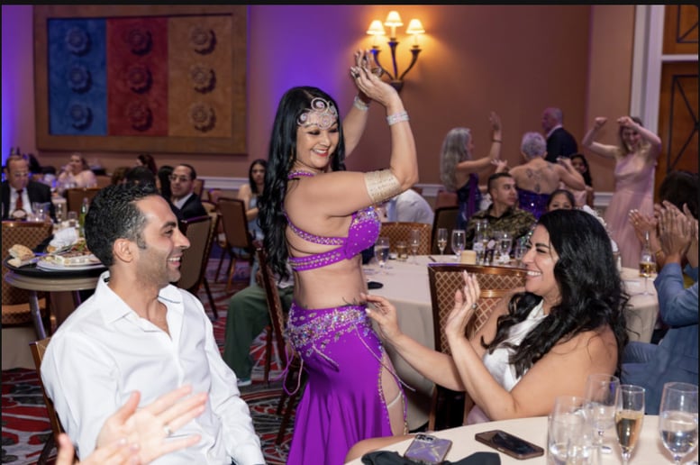 Gallery photo 1 of Belly dancer entertainer