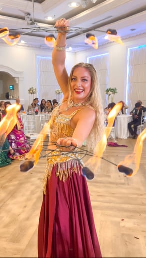 Gallery photo 7 of Juliet V - Bellydancer