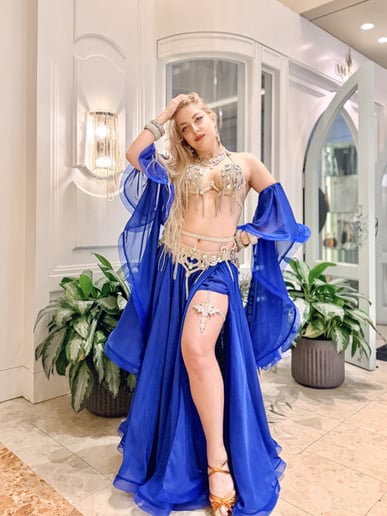 Gallery photo 3 of Juliet V - Bellydancer