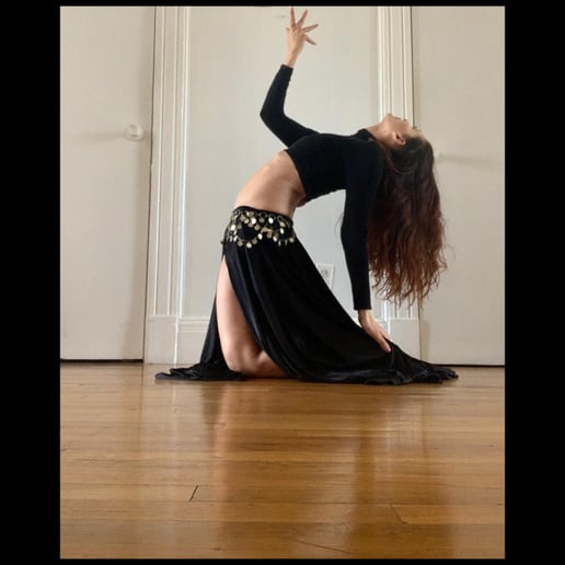 Gallery photo 5 of Belly Dancing Fusion with Props