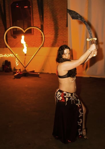 Gallery photo 84 of Fire Bellydancer Lorenda