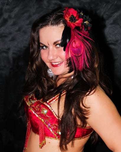 Gallery photo 81 of Fire Bellydancer Lorenda