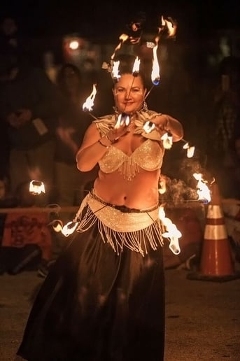 Gallery photo 58 of Fire Bellydancer Lorenda