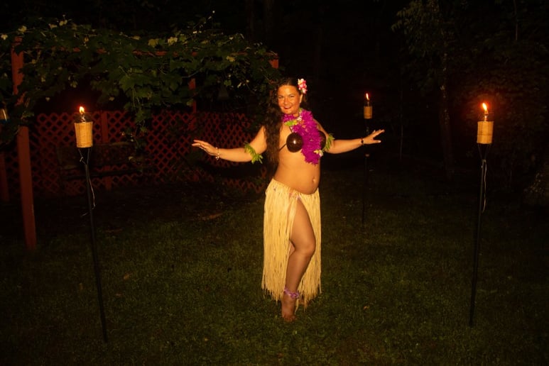 Gallery photo 78 of Fire Bellydancer Lorenda
