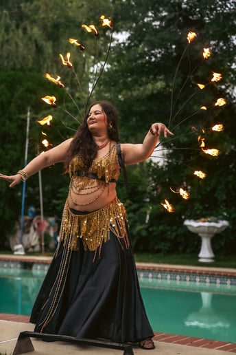 Gallery photo 17 of Fire Bellydancer Lorenda
