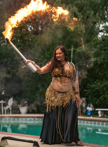 Gallery photo 38 of Fire Bellydancer Lorenda