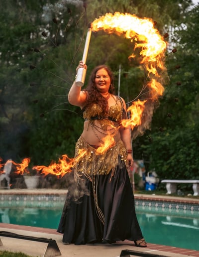 Gallery photo 22 of Fire Bellydancer Lorenda