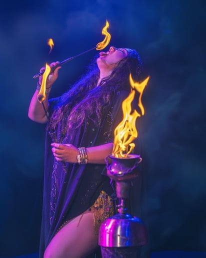 Gallery photo 51 of Fire Bellydancer Lorenda