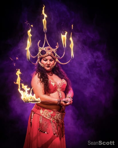 Gallery photo 27 of Fire Bellydancer Lorenda