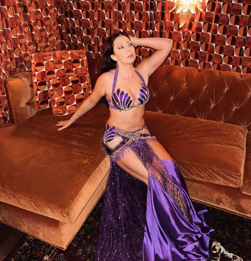 Gallery photo 1 of Elissa Dances