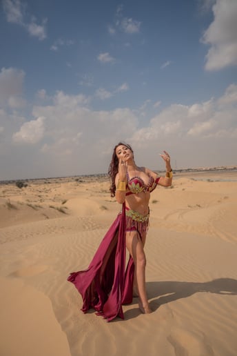 Gallery photo 2 of Elissa Dances